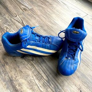 Adidas baseball cleats